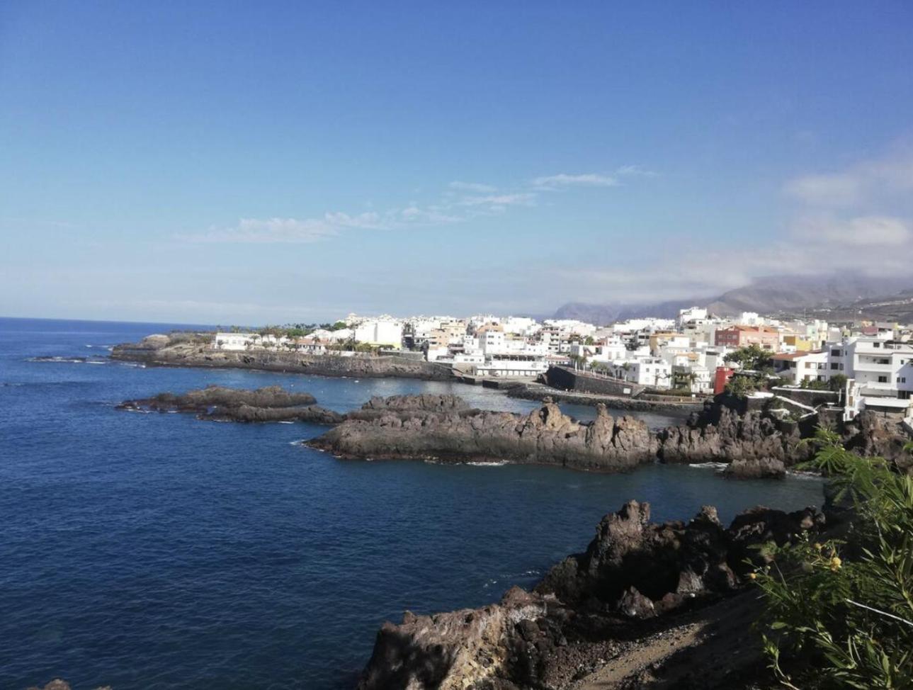 Alcala Seaside Apartment, Two Rooms, Private Parking Exterior photo