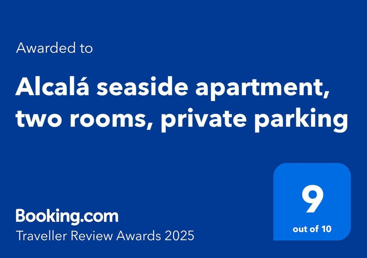Alcala Seaside Apartment, Two Rooms, Private Parking Exterior photo